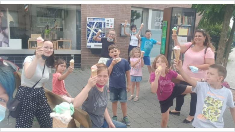 Jugendzentren "Jugendcafe Kiste" und "Brause Berrendorf"
